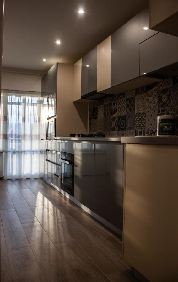Eurocomfort Apartments Piatra Neamţ Exteriér fotografie